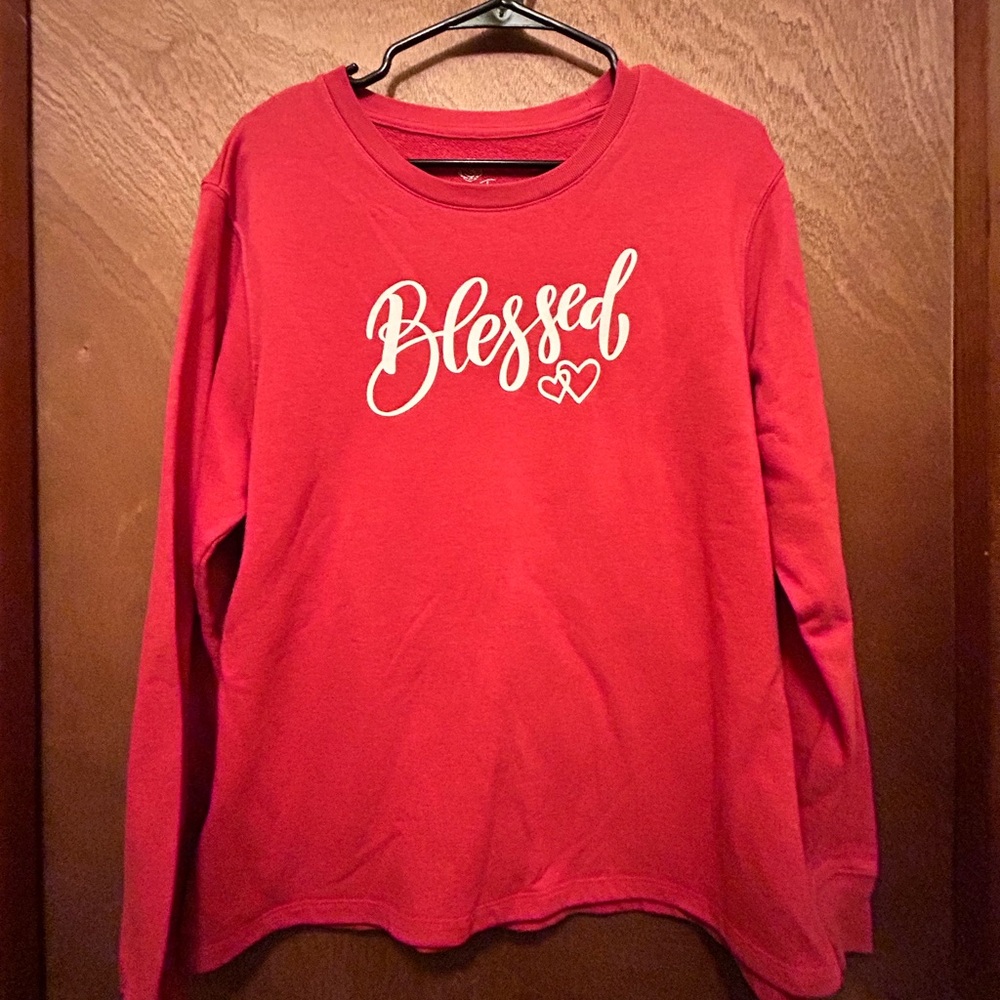 Positive tees - Red Sweatshirt with hearts. Graphic says Blessed. Size Large